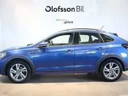 Blå Begagnad 2022 VW Taigo R-line SUV | 229 900 kr (Marknadspris)