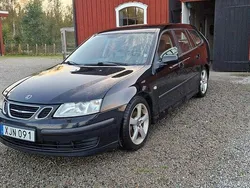 Svart Begagnad 2006 Saab 9-3 Vector Kombi | 27 500 kr (Bra pris)