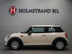 Vit Begagnad 2015 Mini ONE Pepper Halvkombi | 154 900 kr (Marknadspris)