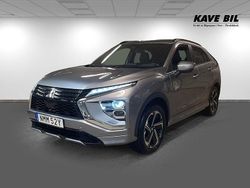 Grå Begagnad 2021 Mitsubishi Eclipse Cross SUV | 229 900 kr (Superpris)