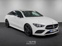 Vit Begagnad 2022 Mercedes CLA200 Shooting Brake AMG Kombi | 299 000 kr (Marknadspris)