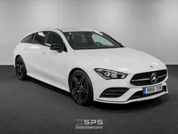Vit Begagnad 2022 Mercedes CLA200 Shooting Brake AMG Kombi | 309 000 kr (Marknadspris)
