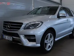 Silver Begagnad 2013 Mercedes ML250 AMG line SUV | 189 900 kr