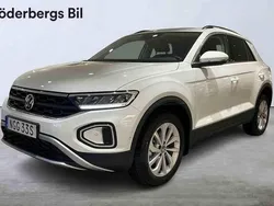 Vit (pure white) Ny 2024 VW T-Roc Edition SUV | 363 000 kr (Marknadspris)