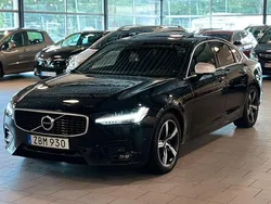 Svart Begagnad 2018 Volvo S90 R-Design Sedan | 274 900 kr (Marknadspris)