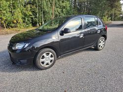 Svart Begagnad 2016 Dacia Sandero Halvkombi | 35 500 kr (Bra pris)