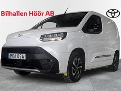 Vit Begagnad 2024 Toyota Proace City Van | 349 900 kr (Lite dyr)