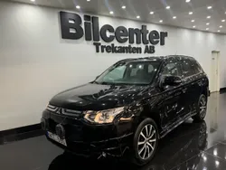 Svart Begagnad 2012 Mitsubishi Outlander SUV | 109 900 kr (Lite dyr)