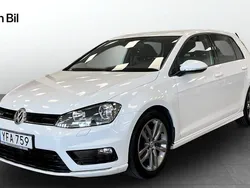 Vit Begagnad 2016 VW Golf VII R-line Kombi | 159 900 kr (Marknadspris)