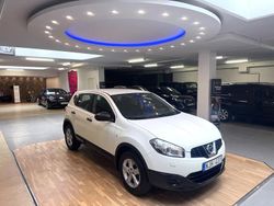 Vit Begagnad 2013 Nissan Qashqai SUV | 94 900 kr (Marknadspris)