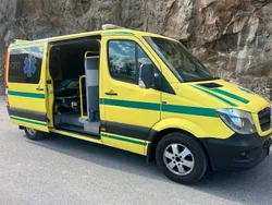 Gul Begagnad 2018 Mercedes Sprinter Van | 235 000 kr