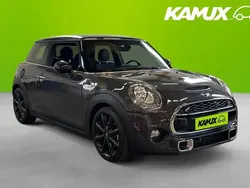 Silver/grå Begagnad 2015 Mini Cooper Halvkombi | 119 800 kr