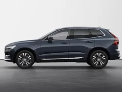 Blå Ny 2024 Volvo XC60 Core SUV | 599 900 kr (Marknadspris)