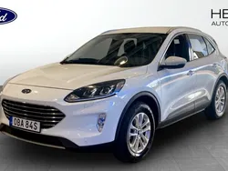 Vit (white) Begagnad 2022 Ford Kuga Titanium SUV | 269 900 kr (Marknadspris)