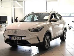 Vit Begagnad 2022 MG ZS Luxury Sedan | 229 900 kr (Superpris)