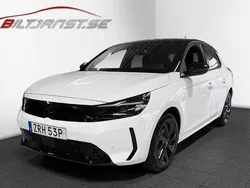 Vit Begagnad 2023 Opel Corsa Halvkombi | 248 900 kr
