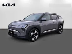 Grå Ny 2025 Kia EV3 2 SUV | 504 371 kr (Lite dyr)