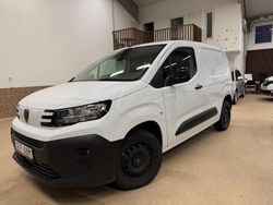 Vit Begagnad 2024 Peugeot Partner Van | 249 900 kr (Dyr)