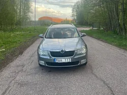 Silver Begagnad 2012 Skoda Superb Kombi | 40 000 kr (Bra pris)