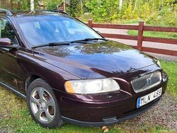 Begagnad 2007 Volvo V70 Kinetic Kombi | 38 000 kr (Marknadspris)