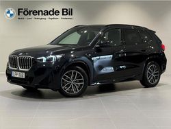 Svart (sapphire svart metallic) Begagnad 2025 BMW X1 M Sport SUV | 429 000 kr (Lite dyr)