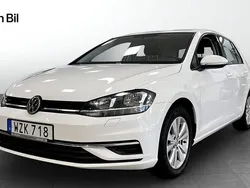 Vit Begagnad 2017 VW Golf VII Kombi | 124 900 kr (Marknadspris)