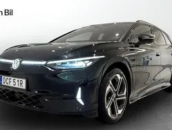 Svart Begagnad 2024 VW ID.7 GTX Sedan | 619 900 kr