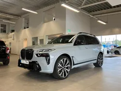Grå Ny 2025 BMW X7 Exclusive SUV | 1 641 500 kr (Lite dyr)