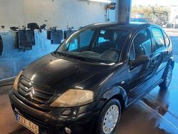 Svart Begagnad 2007 Citroën C3 Halvkombi | 16 000 kr (Marknadspris)