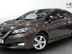 Brun Begagnad 2022 Nissan Leaf 360º Halvkombi | 184 900 kr (Marknadspris)