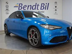 Blå Begagnad 2022 Alfa Romeo Giulia Veloce Sedan | 429 500 kr (Lite dyr)
