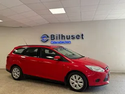 Röd Begagnad 2012 Ford Focus Trend Kombi | 49 900 kr (Marknadspris)