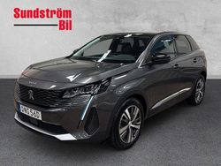 Grå Begagnad 2022 Peugeot 3008 Allure SUV | 239 900 kr (Marknadspris)