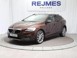 Brun Begagnad 2017 Volvo V40 CC Business Edition Kombi | 229 500 kr (Dyr)