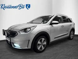 Grå Begagnad 2018 Kia Niro Advance SUV | 174 900 kr (Marknadspris)