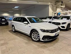 Vit Begagnad 2020 VW Passat Executive Kombi | 234 500 kr (Marknadspris)