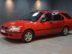Mörkröd Begagnad 1998 Honda Aerodeck Halvkombi | 25 900 kr
