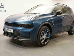 Blå Begagnad 2023 Lynk & Co 01 SUV | 329 900 kr (Marknadspris)