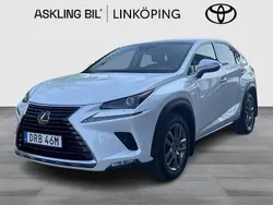 Vit Begagnad 2019 Lexus NX300h Executive Line SUV | 289 000 kr (Marknadspris)