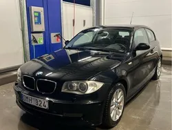 Svart Begagnad 2009 BMW 120 Advantage Halvkombi | 61 999 kr (Marknadspris)