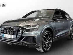 Daytonagrå pärleffekt Begagnad 2022 Audi Q8 S-Line SUV | 659 000 kr (Bra pris)