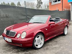 Röd Begagnad 2000 Mercedes CLK230 AMG Cab | 100 000 kr