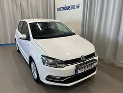 Vit Begagnad 2016 VW Polo Comfortline Halvkombi | 89 900 kr (Marknadspris)