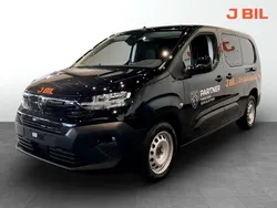 Svart Ny 2025 Peugeot Partner Minibuss | 429 900 kr