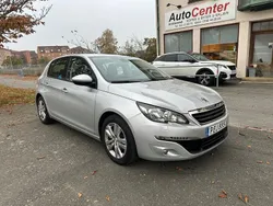 Ljusgrå (grå) Begagnad 2017 Peugeot 308 Active Halvkombi | 69 000 kr