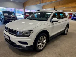 Vit Begagnad 2018 VW Tiguan SUV | 189 000 kr (Bra pris)