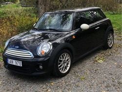 Svart Begagnad 2013 Mini ONE Halvkombi | 59 000 kr (Superpris)