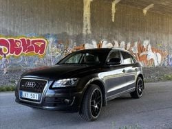Grå Begagnad 2011 Audi Q5 Design SUV | 90 000 kr (Bra pris)