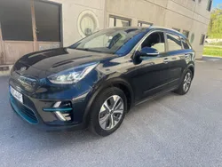Blå Begagnad 2019 Kia e-Niro Advance SUV | 149 900 kr