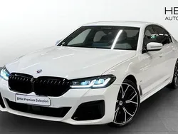 Vit (white) Begagnad 2022 BMW 520 M Sport Sedan | 508 700 kr (Dyr)